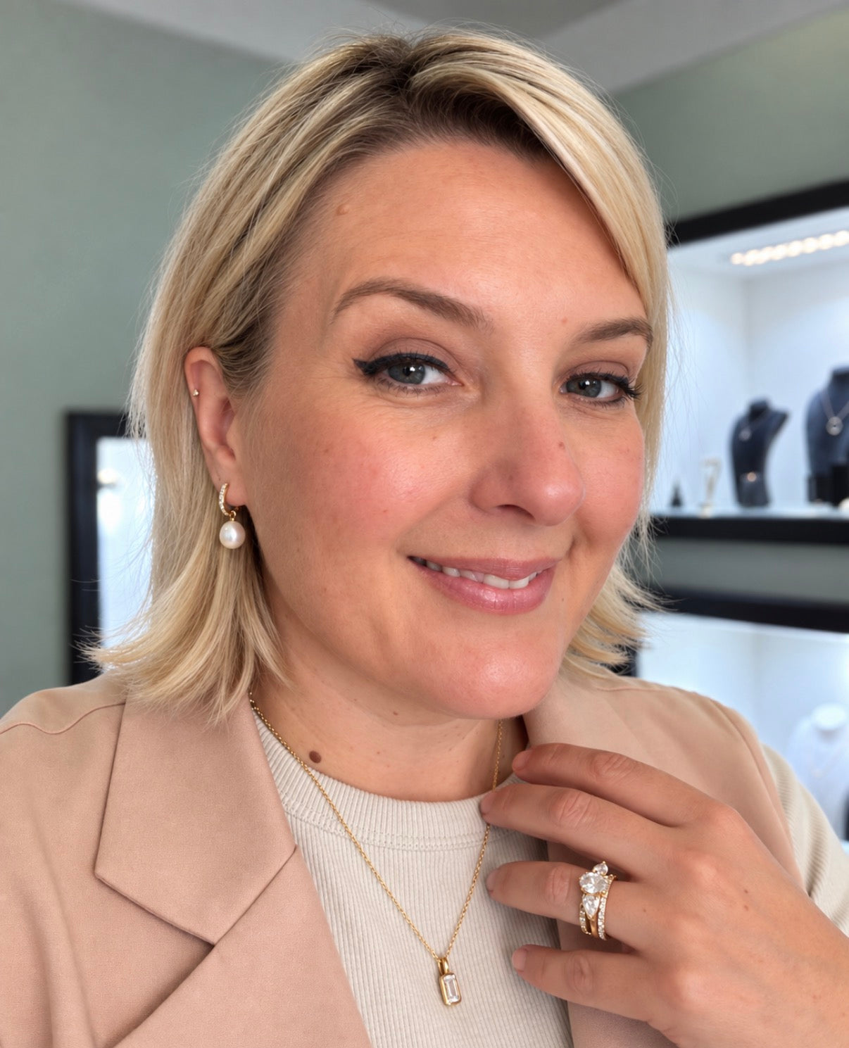 Try On Diamond Earrings in Edinburgh at the Diamond Styling Bar