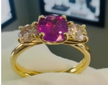 How Can Remodelling With A Pink Sapphire Transform A Ring?