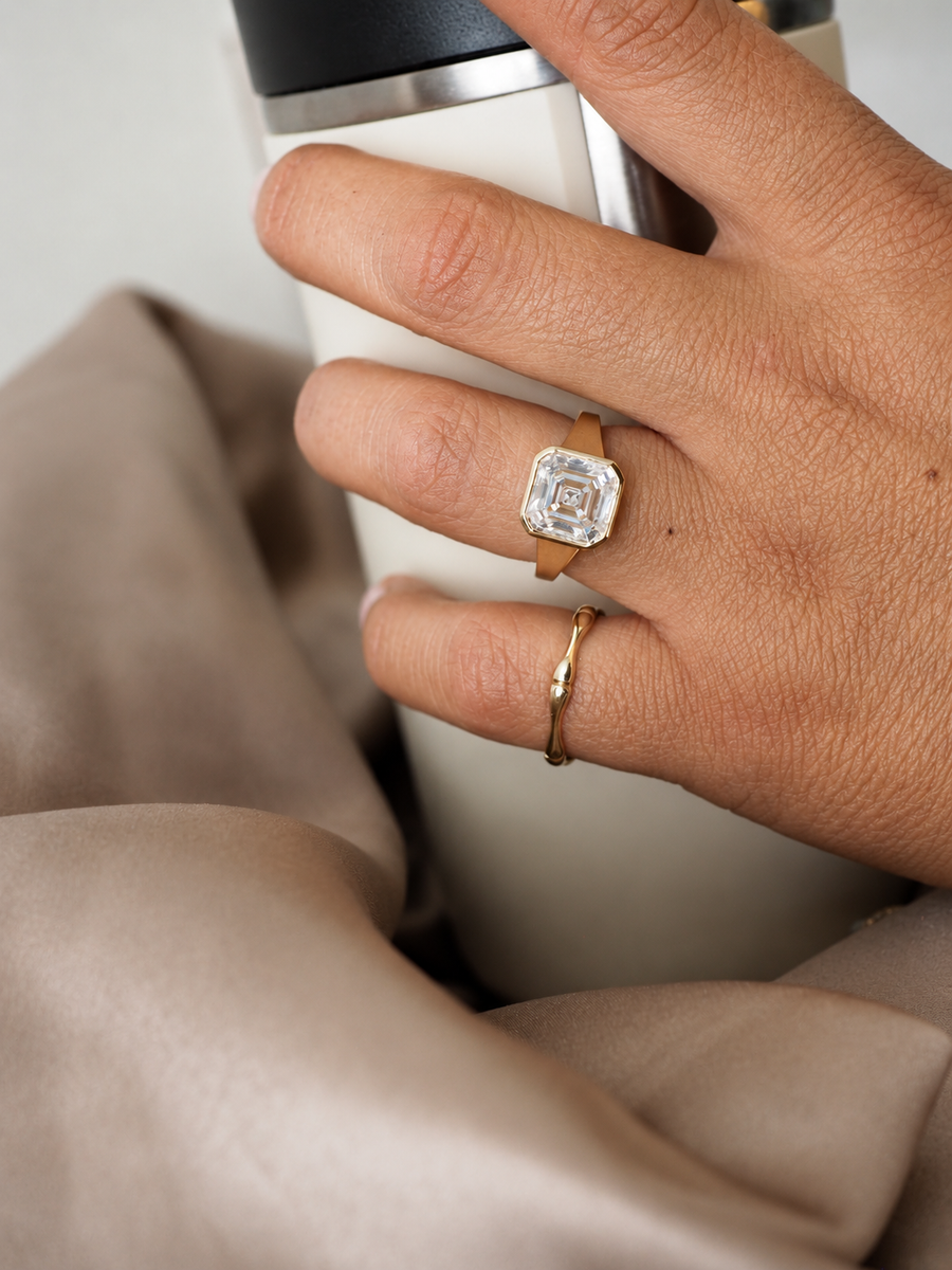 Organic Gold Forefinger Ring