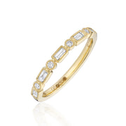 18ct Yellow Gold and Diamond Dress Ring