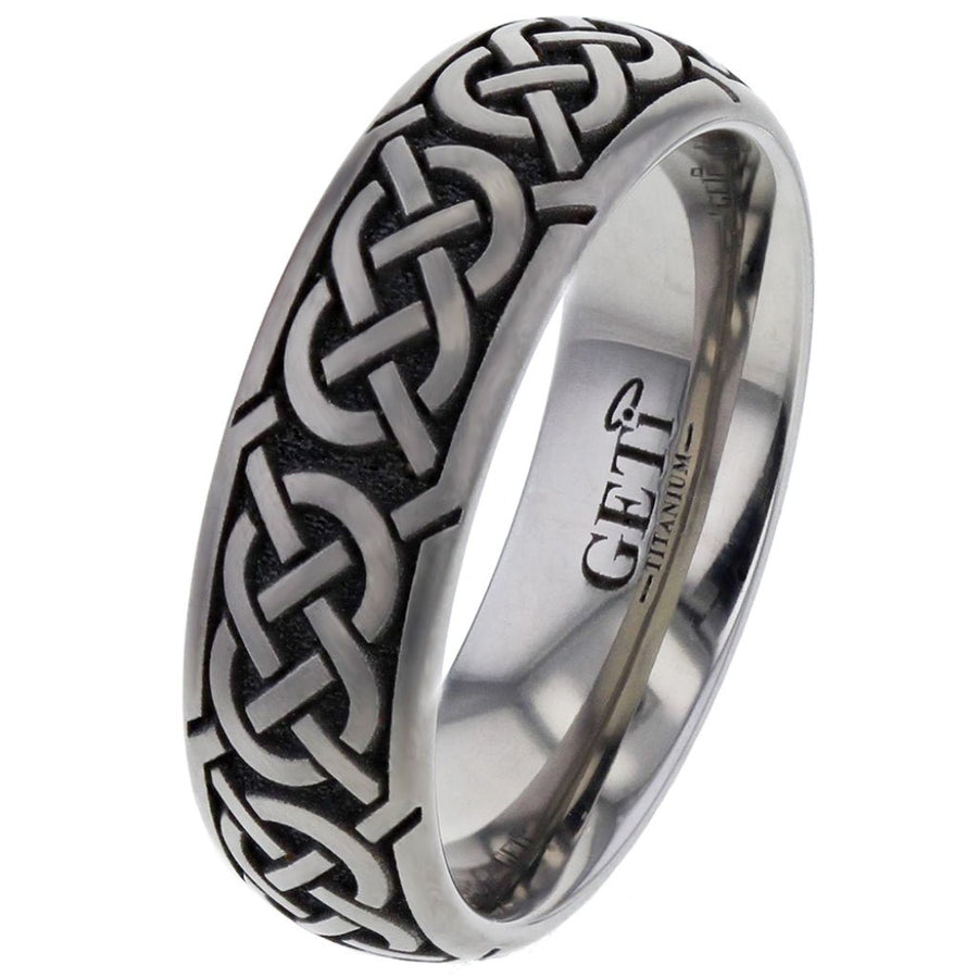 Titanium ring celtic court ring