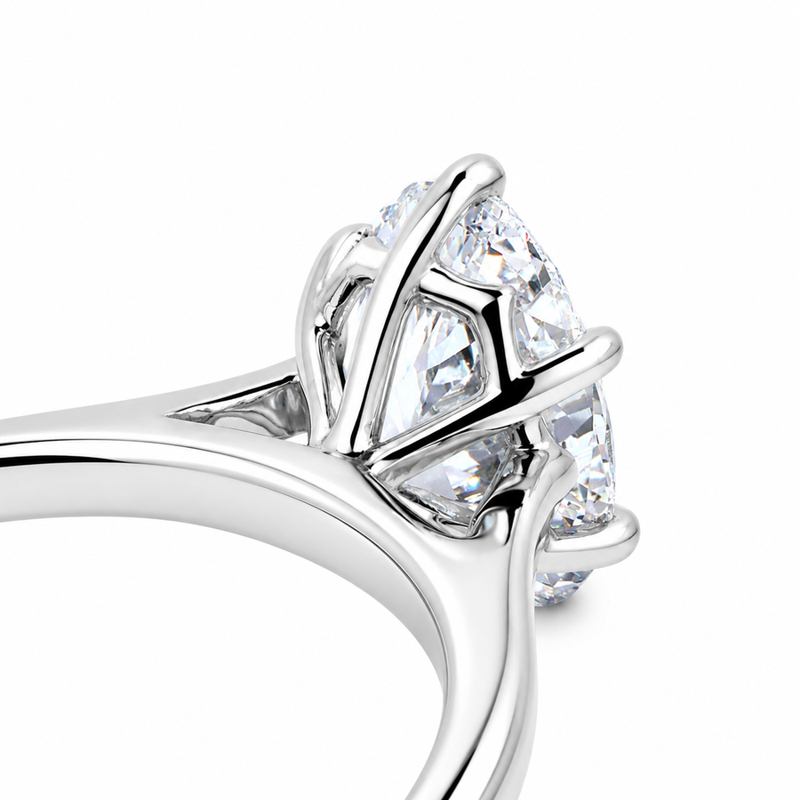 Platinum 1.50ct Lab Grown Oval Diamond 6 Claw Engagament Ring
