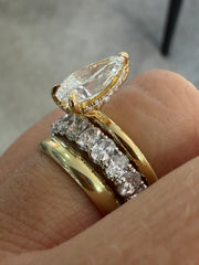 18ct Yellow Gold Pear Cut Lab Grown Diamond Solitaire With Hidden Halo And Talon Claws Engagement Ring