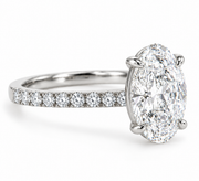 Platinum 2.00ct Oval Engagement ring With Diamond Shoulders