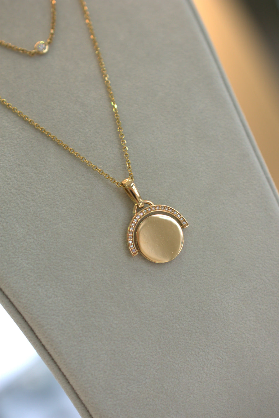 Mother's Day Gift - Mum's Lucky Spinner Pendant