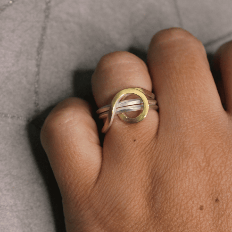 Manu Silver & 22ct Yellow Gold Ribbon Ring